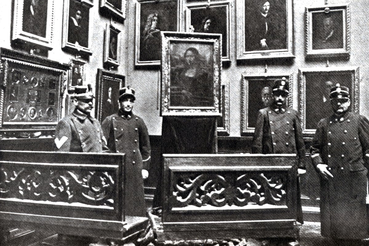 La 'Gioconda' es resguardada en el Louvre (Francia) después de que la pintura de Leonardo da Vinci fuera robada en 1911.
Fireshot (Getty Images)