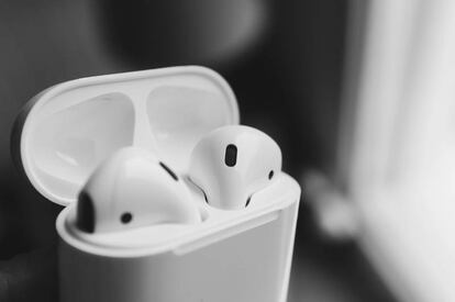 Funda de transporte de los AirPods de Apple