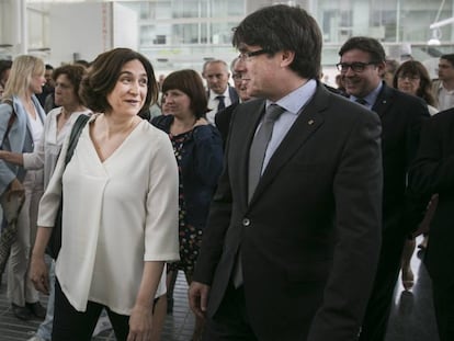 L'alcaldessa de Barcelona, Ada Colau, i el president de la Generalitat, Carles Puigdemont.