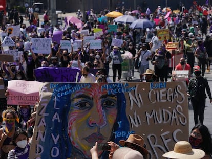 Marcha feminista del 8-M de 2021 en Ciudad de México.