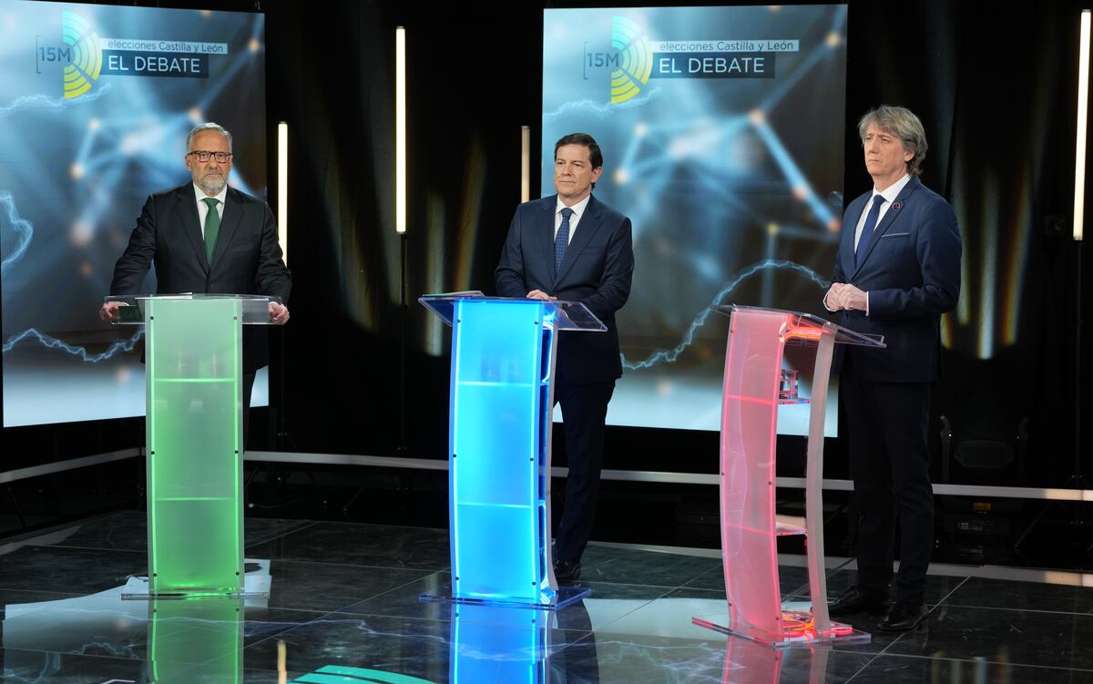 Elecciones en Castilla y León 15M, en directo | Abren los colegios electorales en Castilla y León