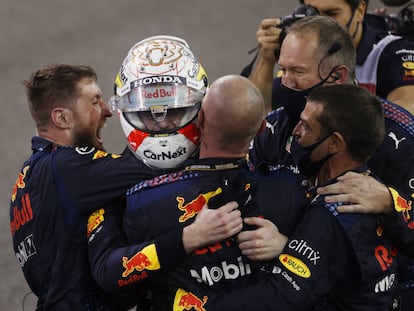 Última carrera del Mundial de Fórmula 1 2021: la victoria de Verstappen en el GP de Abu Dabi, en imágenes
