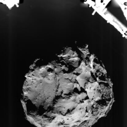 Fotografía tomada por 'Philae' durante su aterrizaje el 12 de noviembre.