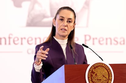 Claudia Sheinbaum habla sobre la masacre cometida en Querétaro, este lunes durante la conferencia matutina.