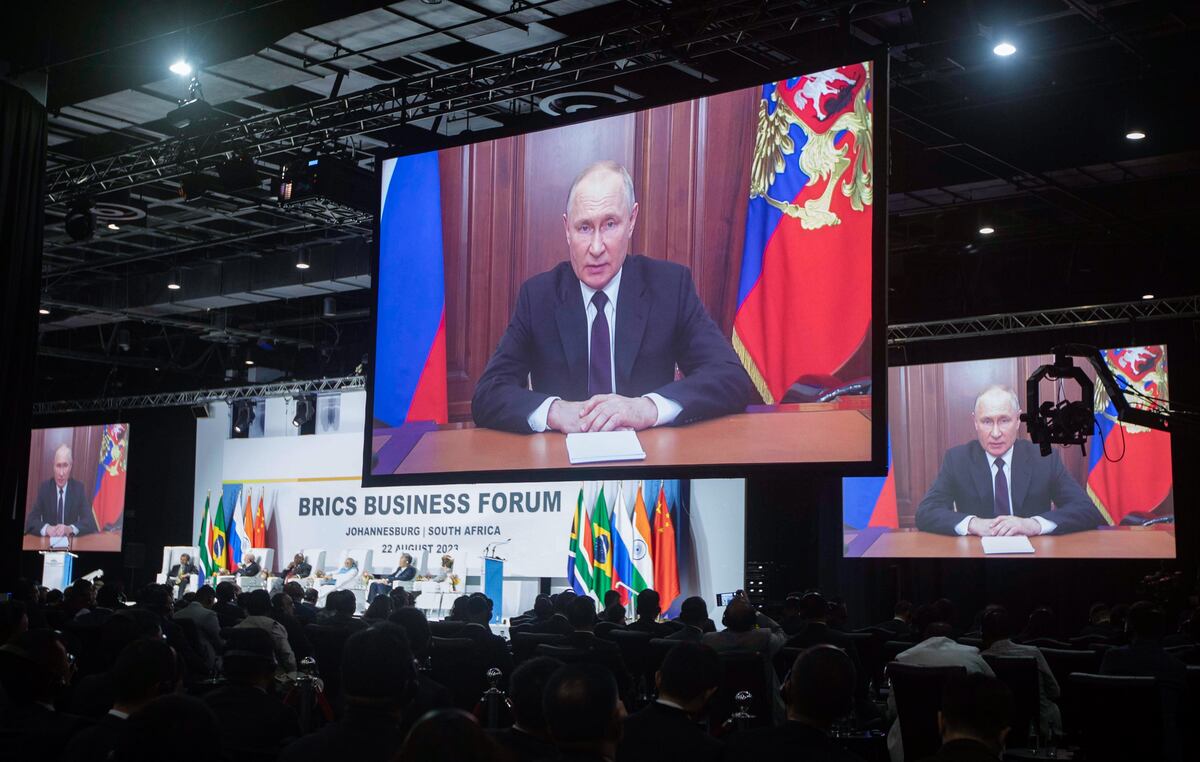 Putin attends BRICS summit in South Africa remotely while facing war ...
