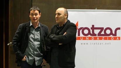 Arraiz y Aoiz, durante el acto de presentación de la Fundación Iratzar.