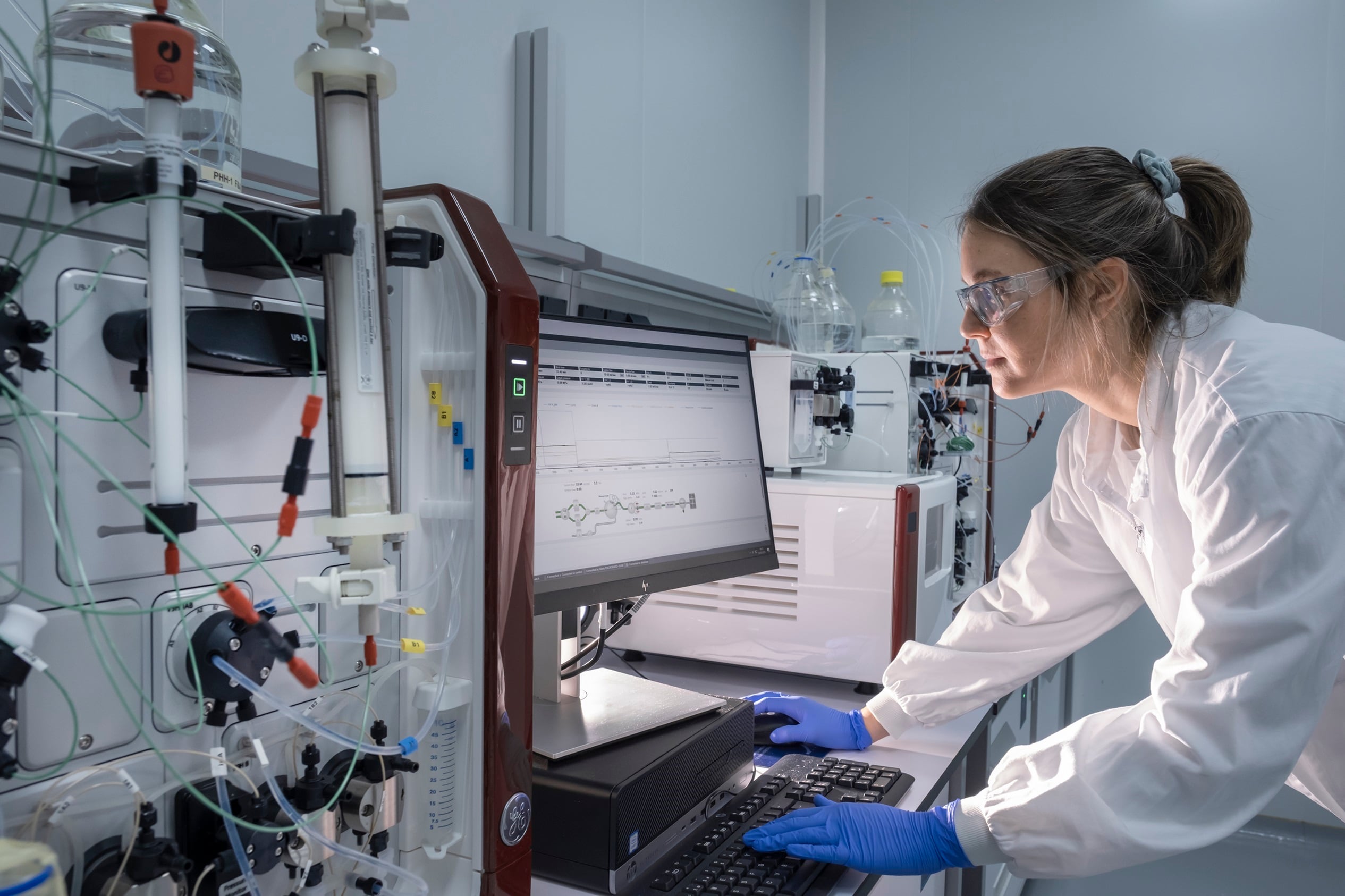 Hipra ganó un 36% menos en 2024 a la espera de afianzar su salto en el negocio de las vacunas humanas