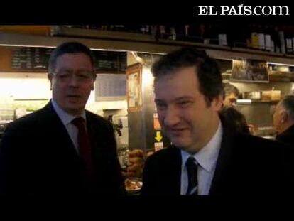 Dos alcaldes en un AVE Barcelona-Madrid