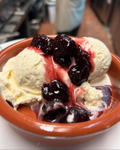 Helado Kaimáki, que es el más popular y típico de Grecia, en Hellas Cocina Griega