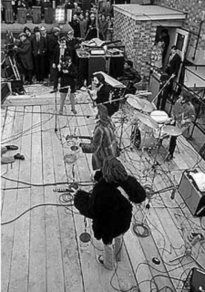 Un momento del concierto ofrecido en el edificio de Apple en enero de 1968.