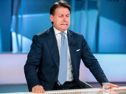 Giuseppe Conte durante una entrevista en una televisión el pasado domingo