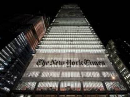 The New York Times sigue así los pasos de otros reputados diarios internacionales como The Wall Street Journal o The Financial Times, ambos especializados en información financiera, y a los que espera plantear una "dura competencia". EFE/Archivo