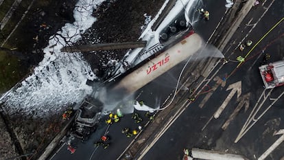 Vista aérea del accidente en avenida Ignacio Zaragoza, Ciudad de México, el 10 de septiembre.