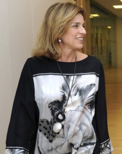 Ana Botella, reunida esta tarde con la alcaldesa de Cádiz, Teófila Martínez.