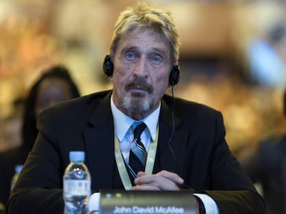 Imagem de John McAfee em setembro de 2015.