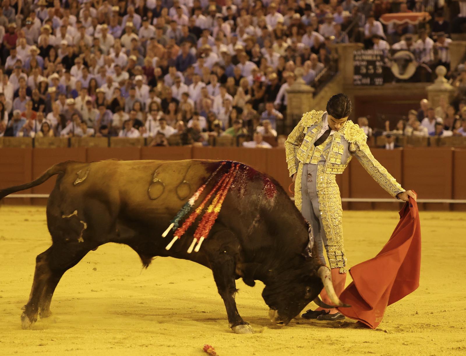 Buenas noticias y dudas razonables sobre lo acaecido en la Feria de San Miguel de Sevilla