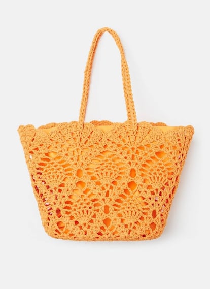 El optimismo del verano tiñe este bolso en crochet de Énfasis para El Corte Inglés. 39,99 €