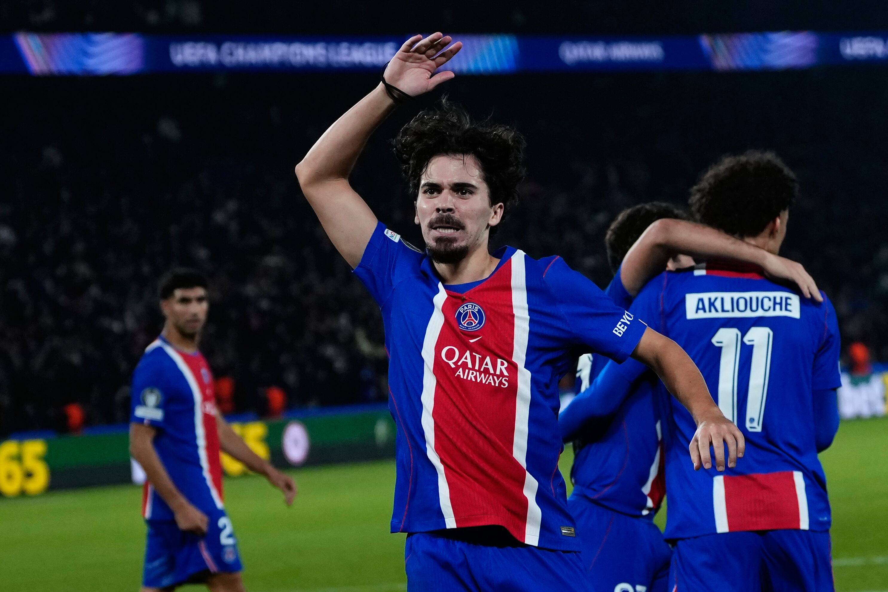 PSG - Barcelona en directo | El PSG de Luis Enrique derrota al Barcelona, que encaja su primera derrota de la temporada