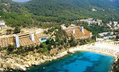 Hotel de Hispania en la Cala de San Miguel de Ibiza, adquirido el pasado a&ntilde;o.