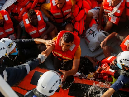 Rescate de la ONG alemana Sea-Watch frente a las costas libias el 2 de agosto de 2021.