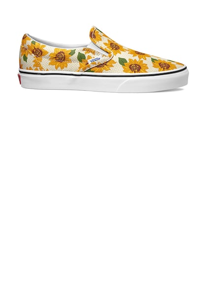 Uno de los estampados más veraniegos: los girasoles de Vans (70 euros).