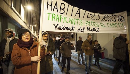 Protesta vecinal contra los narcopisos.