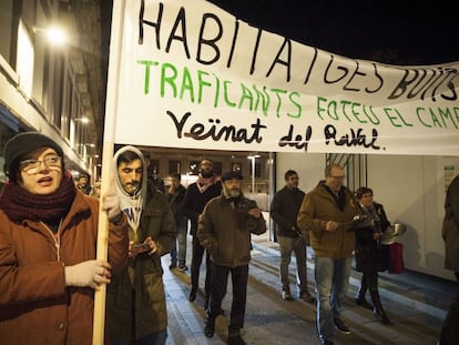 Protesta vecinal contra los narcopisos.