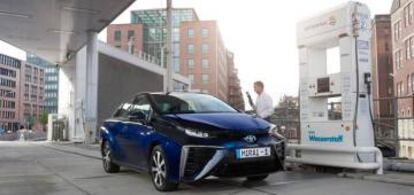 El modelo Mirai de Toyota, ya a la venta en los concesionarios.