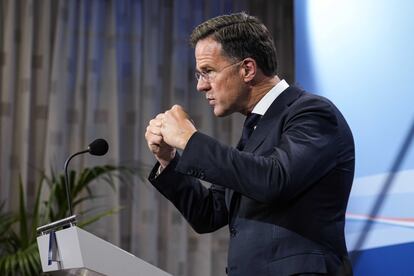 Mark Rutte, durante la comparecencia del viernes en la que anunció su dimisión.