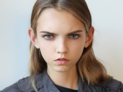 Molly Bair, la modelo ‘alienígena’ que se rifan los diseñadores