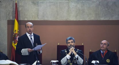 Jesús Barrientos (esquerra), president del TSJC.