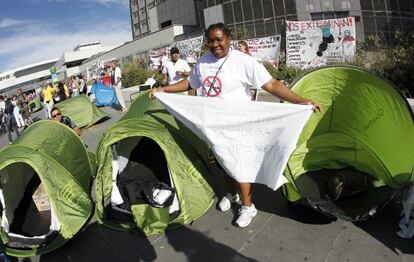 Acampada en el Hospital La Paz contra los recortes sanitarios.