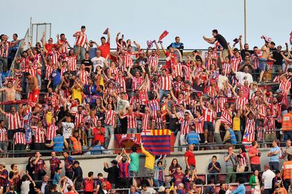 La afición rojiblanca al finalizar el partido