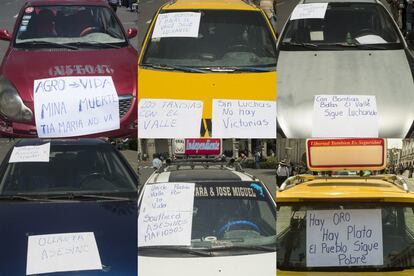 El colectivo taxista de Arequipa lucen carteles en sus vehículos en apoyo a la manifestación anti minera.
