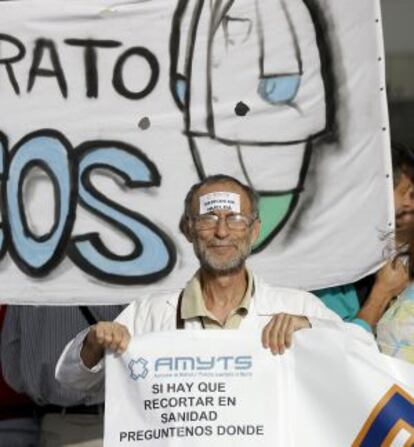 Concentraci&oacute;n de esta ma&ntilde;ana ante el hospital de La Paz.