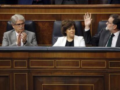 El expresidente deja el PP en tierra de nadie  el PSOE gobierna y Rivera lidera la oposición