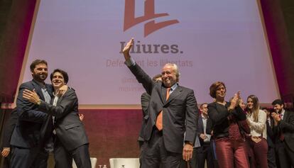 El exconsejero de la Generalitat Antoni Fernández Teixidó durante el acto de presentación Lliures