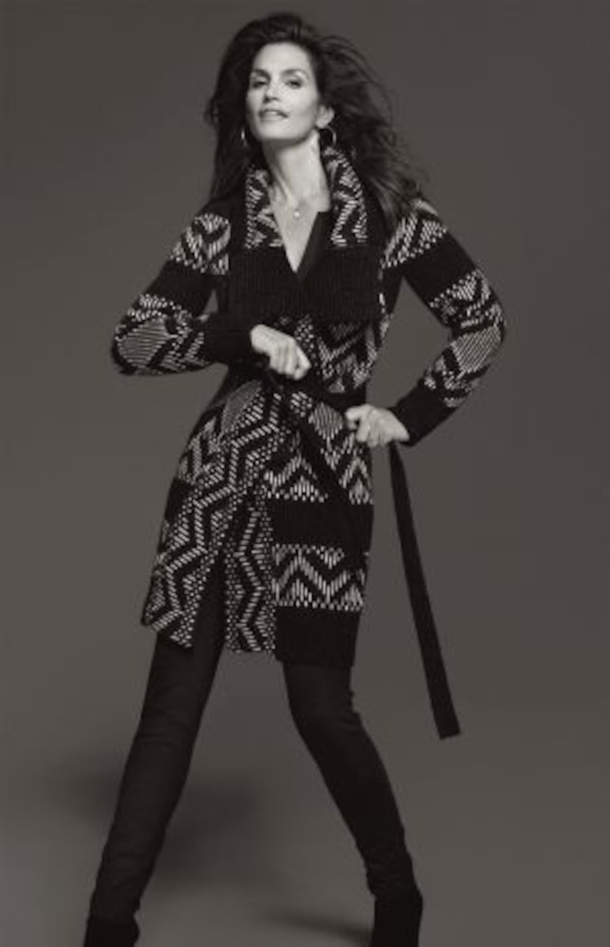 Cindy Crawford derrocha creatividad para una marca 'low cost' | Gente | EL  PAÍS, image size:1200x1864