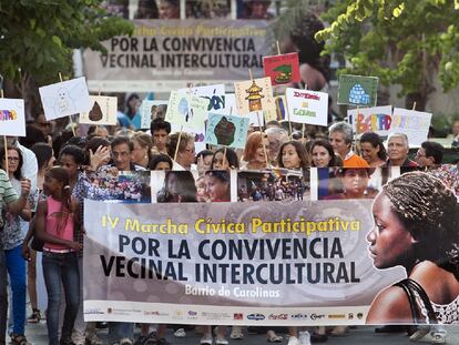 Alicante sale a la calle por la convivencia intercultural