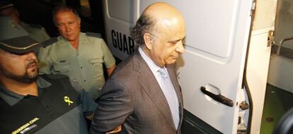 El empresario José González Mata, camino de prisión la semana pasada.