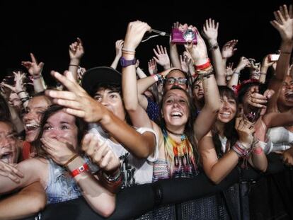 The crowds go wild at this year&#039;s edition of the Benic&agrave;ssim music festival in Valencia.