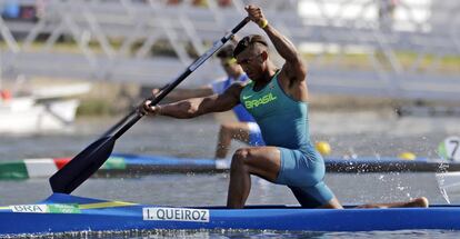 Isaquias Queiroz está na final da canoagem.