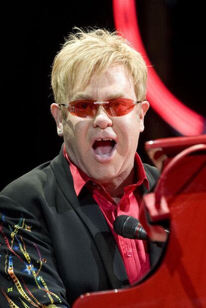 El cantante Elton John.