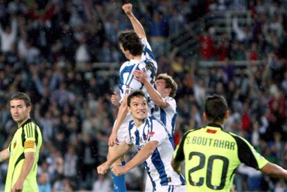 Aranburu celebra el gol del triunfo ante el Zaragoza.