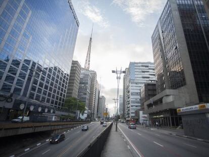 La Avenida Paulista, principal arteria de São Paulo.