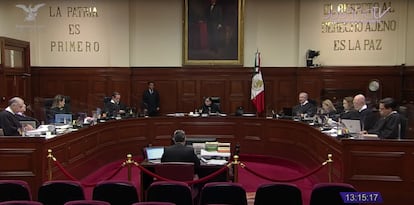 Captura de la transmisión en directo de la sesión de este martes de la SCJN.