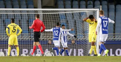 Vela celebra su gol tras el error defensivo del Villarreal
