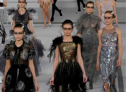 Un momento del desfile de Karl Lagerfeld para Chanel, el martes.