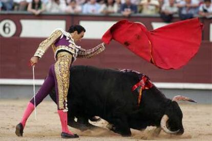 El Cid,  en el segundo toro de la tarde.