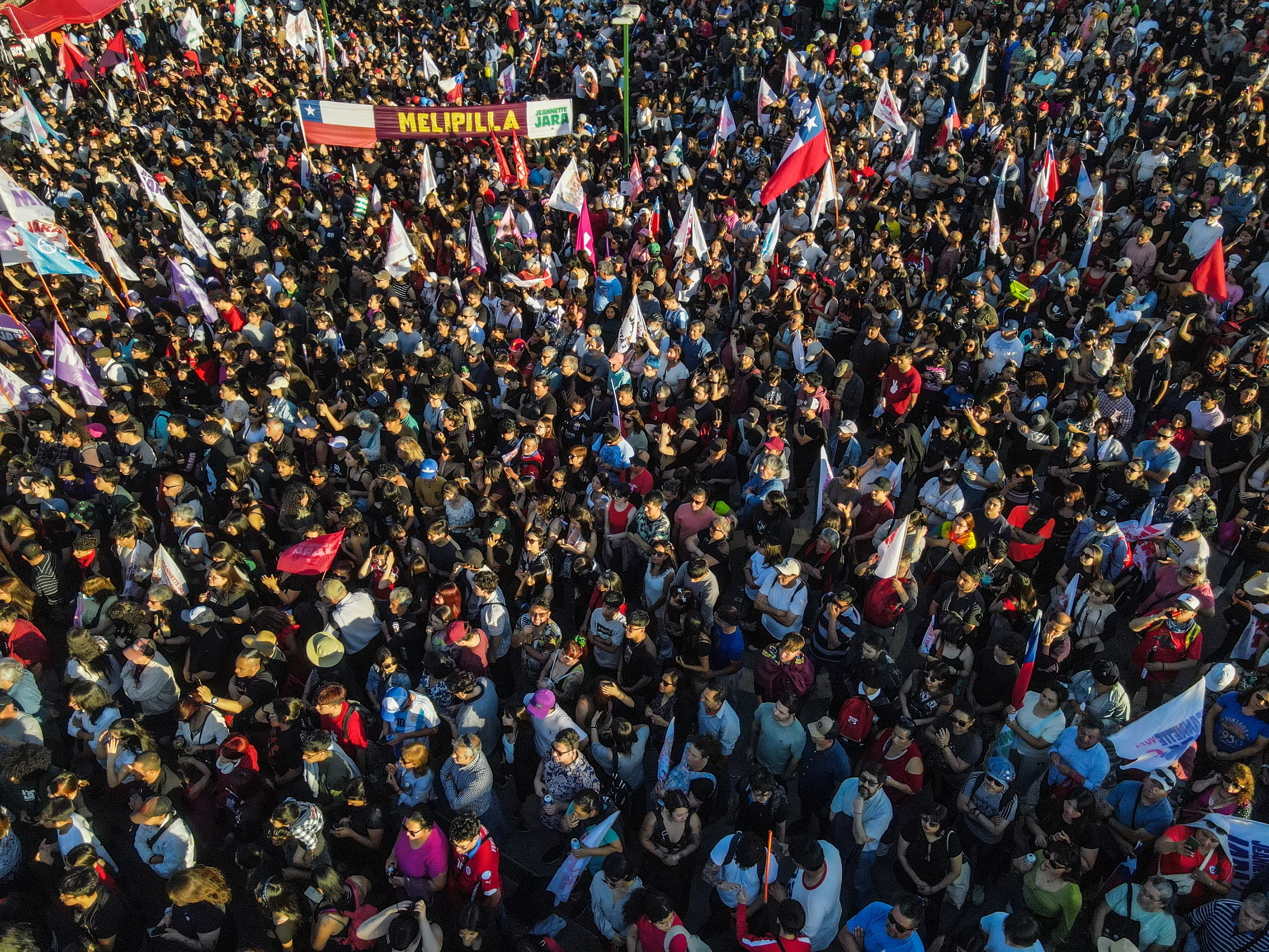 Jeannette Jara cierra su campaña presidencial: “Chile no se cae a pedazos; es un gran país”